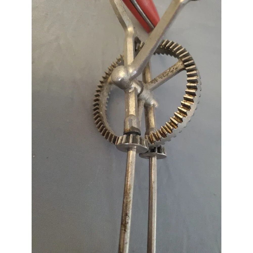 VW Mfg Co Antique Best Egg Beater Red Handle Crank Double Mixer Oakland USA